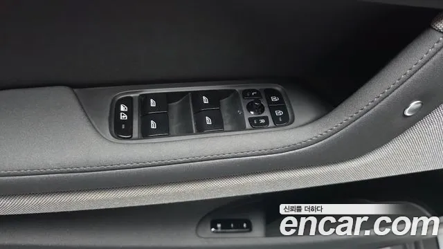 Polestar 2 2022 thumb 11