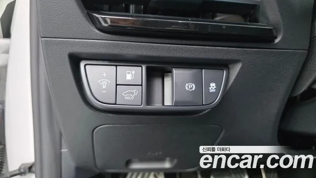 Kia EV6 2023 thumb 2