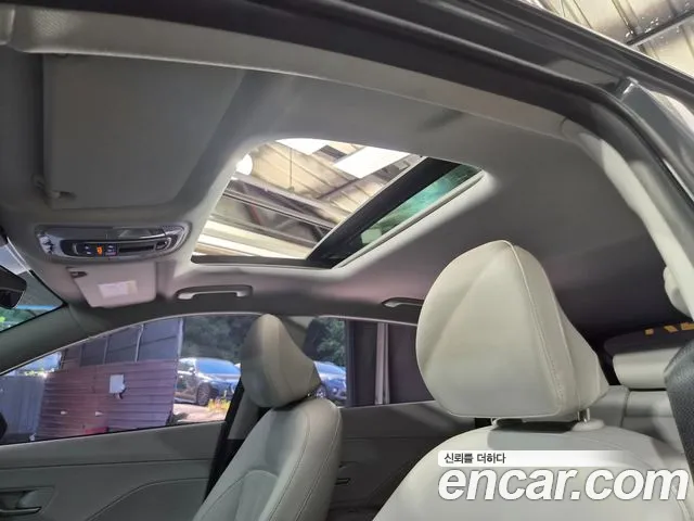 Hyundai Kona 2025 thumb 4