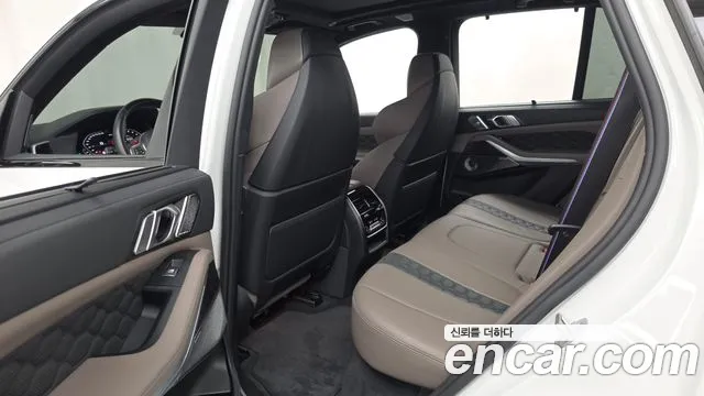 BMW X5M 2021 thumb 11