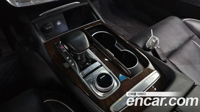 Kia K9 2019 thumb 4