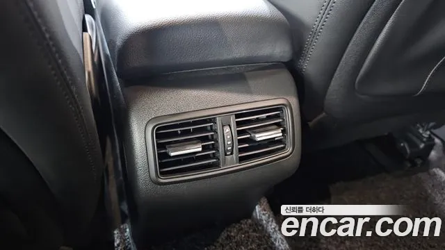 Renault Megane 2025 thumb 4
