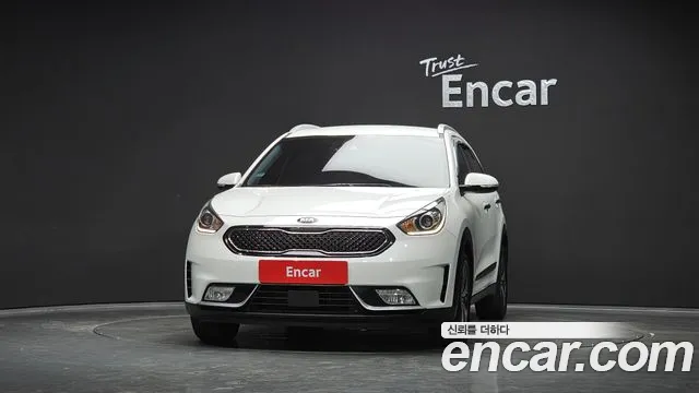 Kia Niro 2017 thumb 3
