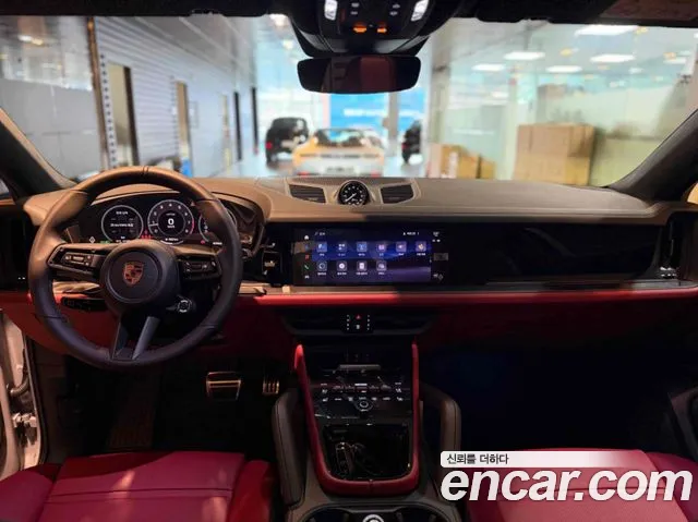 Porsche Cayenne 2026 thumb 2