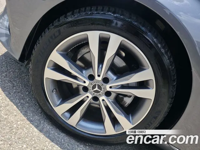 Mercedes-Benz C-Класс 2019 thumb 11