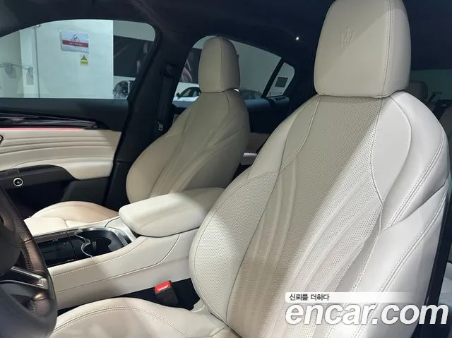 Maserati Grecale 2024 thumb 6