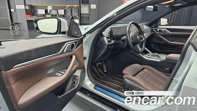 BMW i4 2023 thumb 6