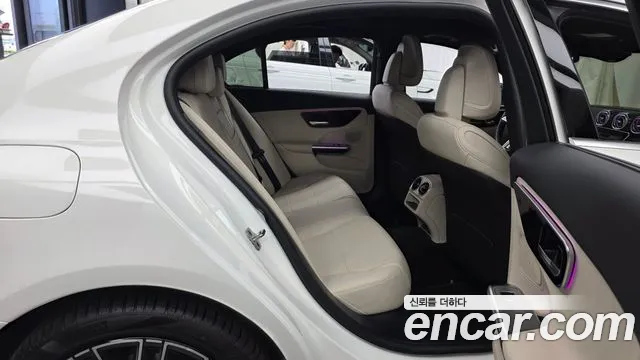 Mercedes-Benz C-Класс 2025 thumb 7
