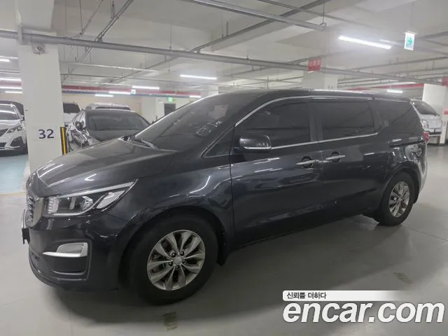 Kia Carnival 2019 thumb 12