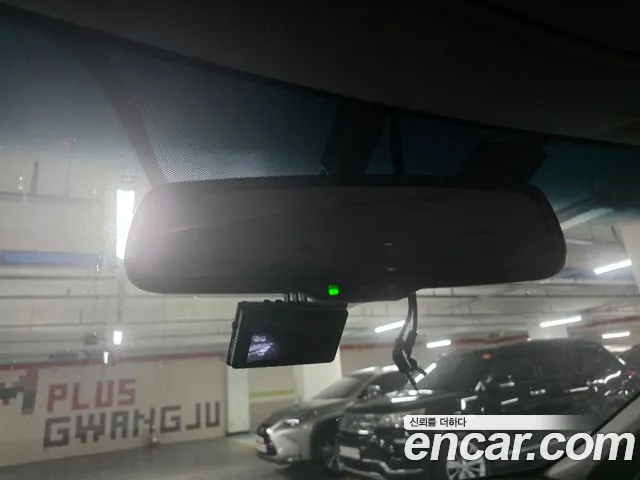 Kia Carnival 2019 thumb 8