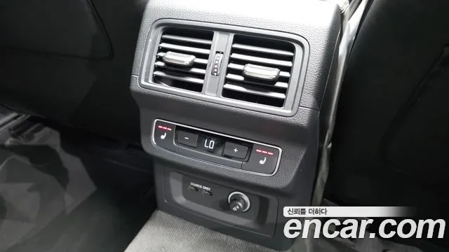Audi SQ5 2021 thumb 2
