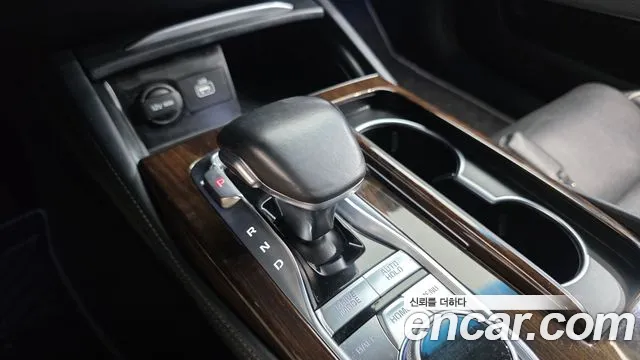 Kia K9 2019 thumb 10