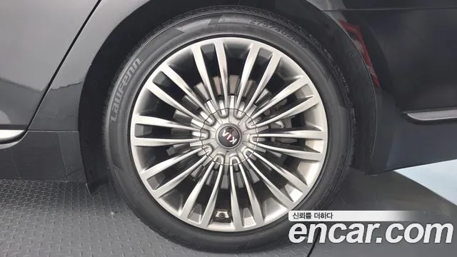 Kia K9 2019 thumb 5