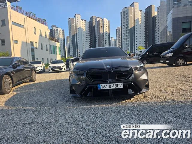 BMW M5 2026 thumb 3