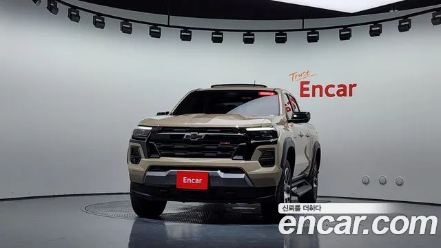 Chevrolet Colorado 2024 thumb 8