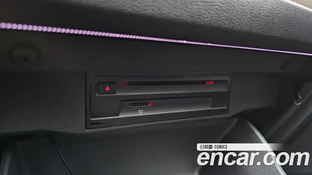 Volkswagen Jetta 2020 thumb 4