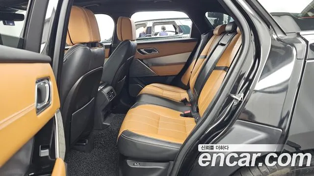Land Rover Range Rover Velar 2019 thumb 2