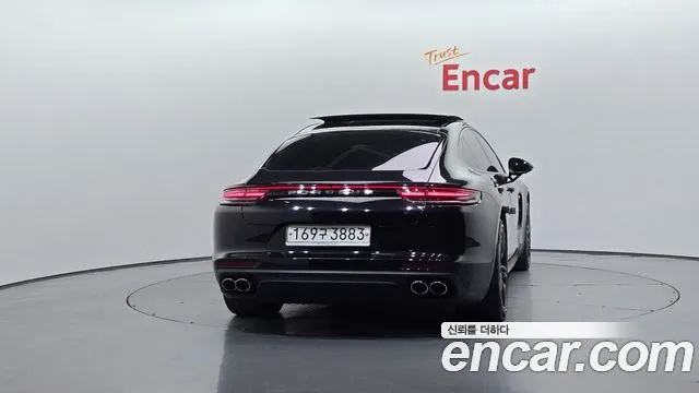 Porsche Panamera 2019 thumb 6