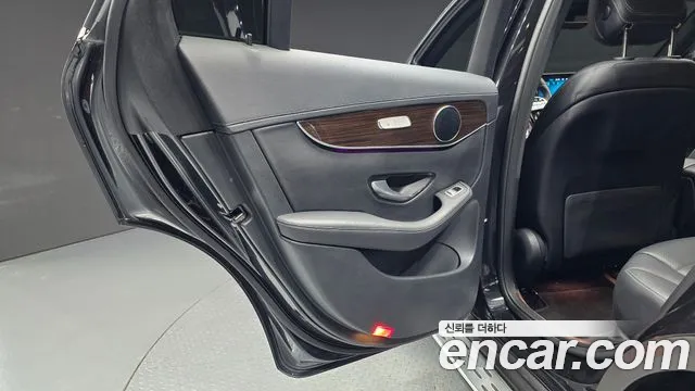 Mercedes-Benz GLC 2020 thumb 5