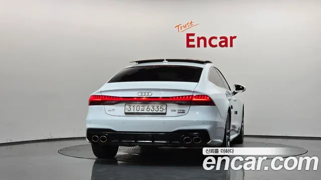 Audi A7 2020 thumb 8