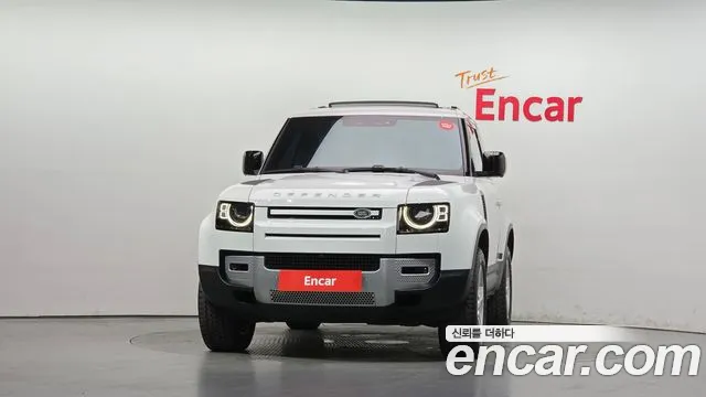 Land Rover Defender 2022 thumb 10
