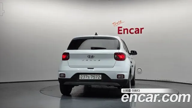 Hyundai Venue 2020 thumb 5
