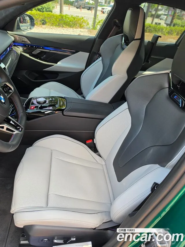 BMW M5 2026 thumb 5