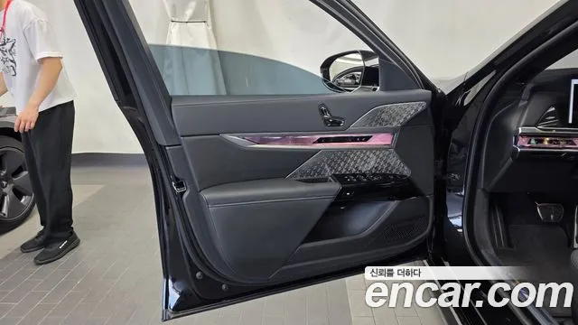 BMW 7 серии 2026 thumb 3