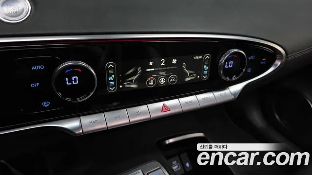 Genesis GV70 2022 thumb 7