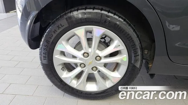 Chevrolet Spark 2022 thumb 6