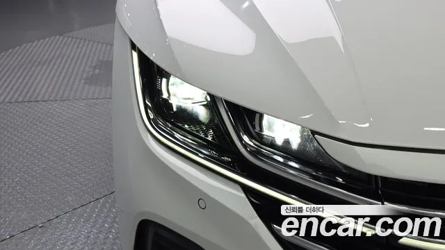 Volkswagen Arteon 2022 thumb 4