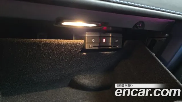 Mercedes-Benz G-Класс 2023 thumb 7