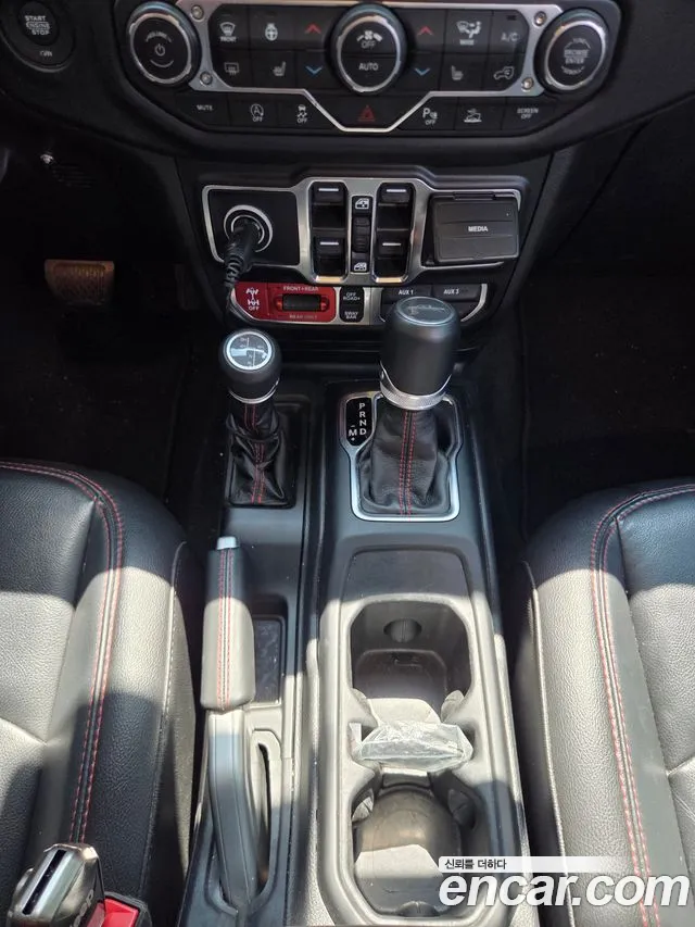Jeep Gladiator 2021 thumb 6