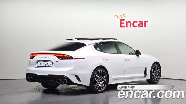 Kia Stinger 2022 thumb 11