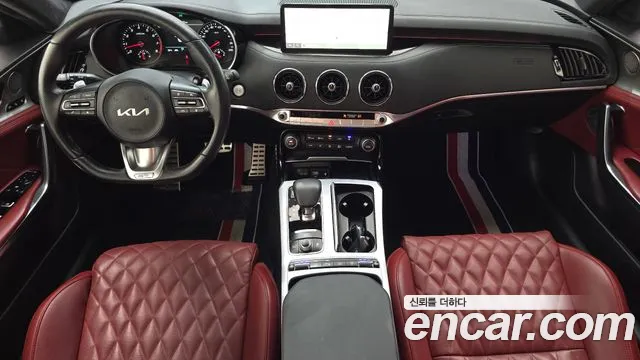 Kia Stinger 2022 thumb 5