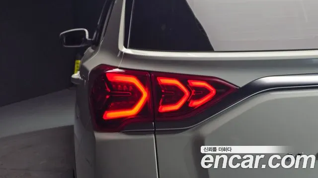 KG_Mobility_Ssangyong KORANDO 2019 thumb 12