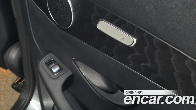 Mercedes-Benz GLC 2019 thumb 7