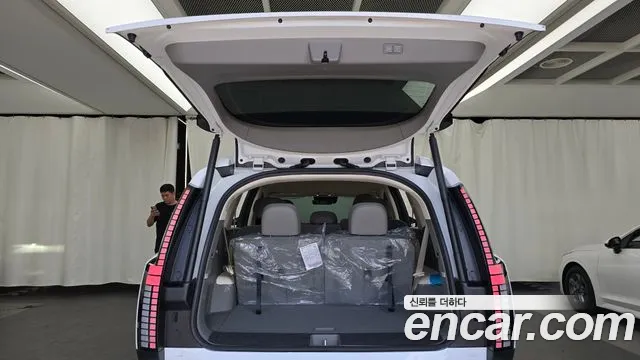 Hyundai IONIQ 9 2025 thumb 5