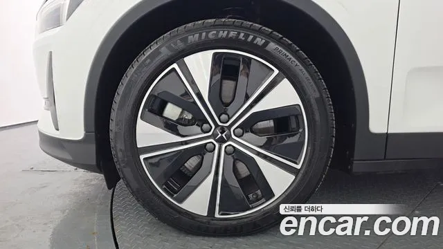 Polestar 2 2022 thumb 2