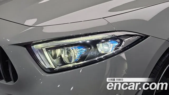 Mercedes-Benz CLS-Class 2020 thumb 6