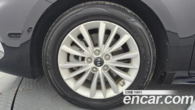 Kia K7 2019 thumb 10