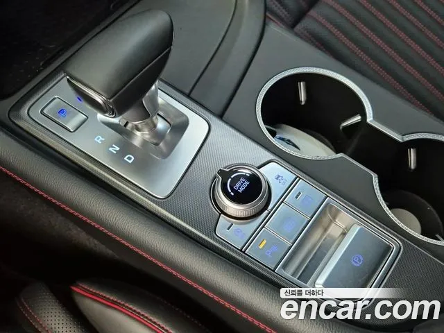 Genesis G70 2024 thumb 8