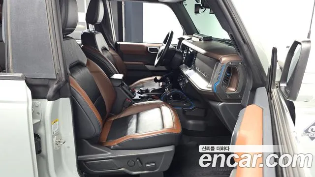 Ford Bronco 2022 thumb 12