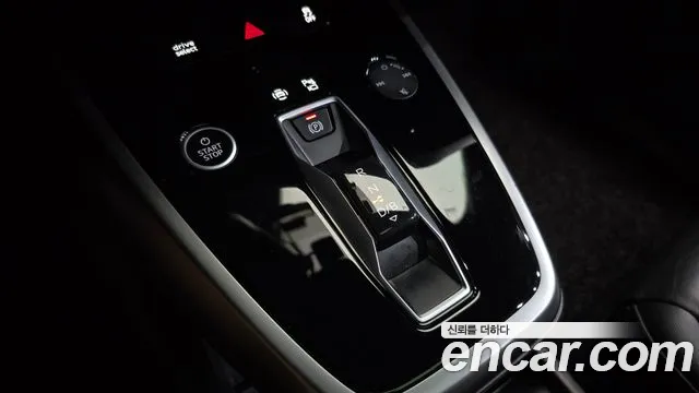 Audi Q4 e-tron 2022 thumb 11