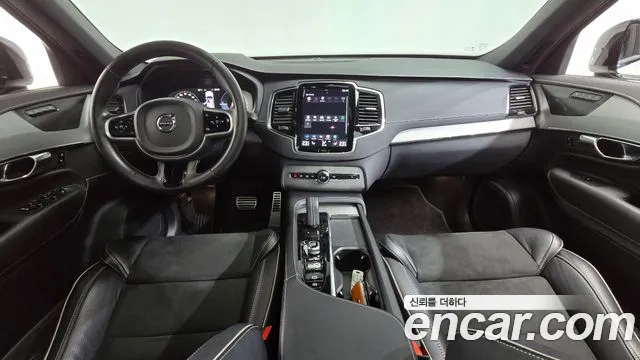 Volvo XC90 2020 thumb 6
