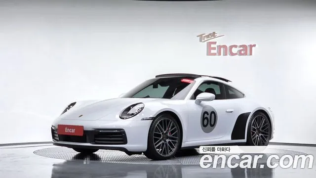 Porsche 911 2021 thumb 5