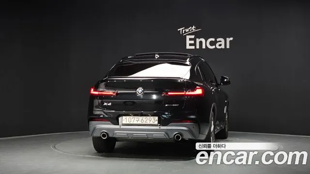 BMW X4 2020 thumb 6