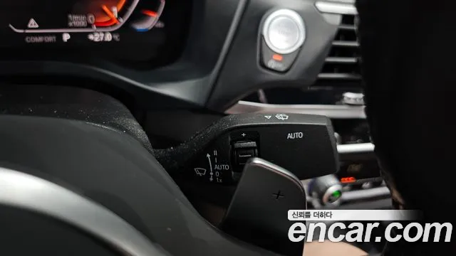BMW X4 2020 thumb 8