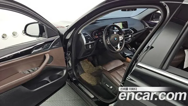 BMW X4 2020 thumb 2
