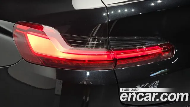 BMW X4 2020 thumb 12